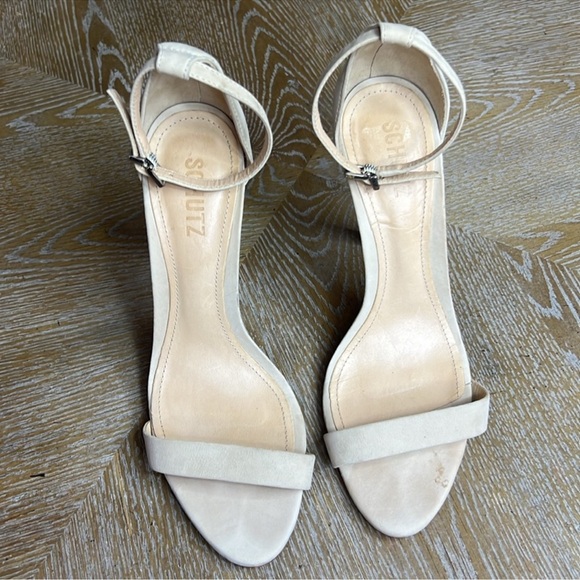 SCHUTZ Cadey Lee Heel in Nobuck Neutral 8 - Picture 6 of 14